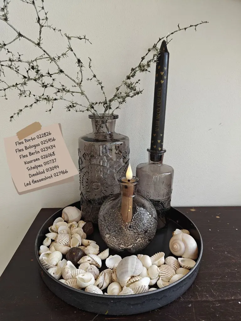 Fles Porto 022826 Fles Bologna 025956 Fles Berlin 023434 Kaarsen 026068 Schelpen 010737 Dienblad 013094 (1).webp