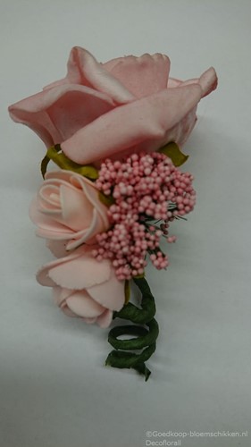 Corsage Roos CPR 917 Softroze Maatwerk
