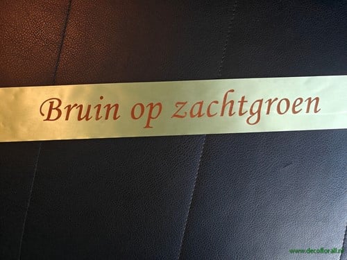 Bedrukt lint Zachtgroen met Bruine opdruk 45 mm 50 cm