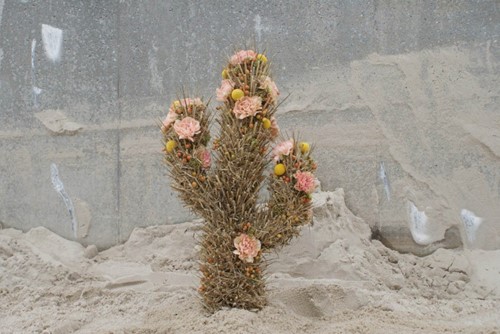 [A-019028] OASIS® Black Bioline Cactus grote zwarte cactus 38 x 74 x 11 cm